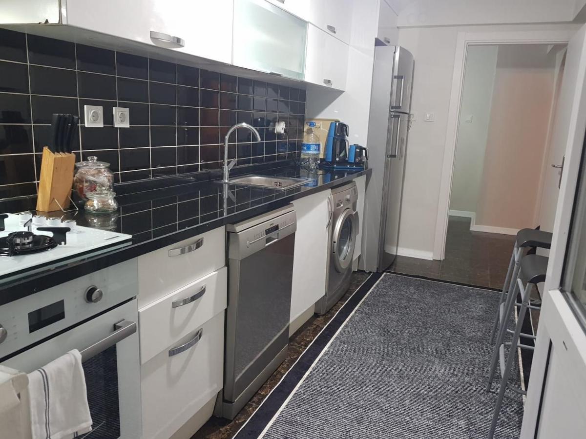 5 Minutes To Subway Apartment Istanbul Exterior photo